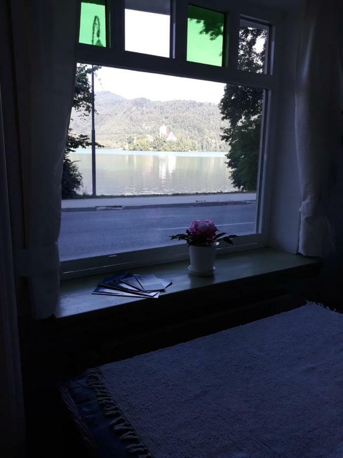 Pletna Lake View Apartment Bled Exterior foto