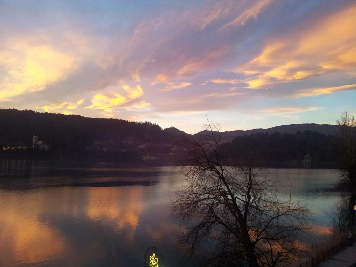 Pletna Lake View Apartment Bled Exterior foto