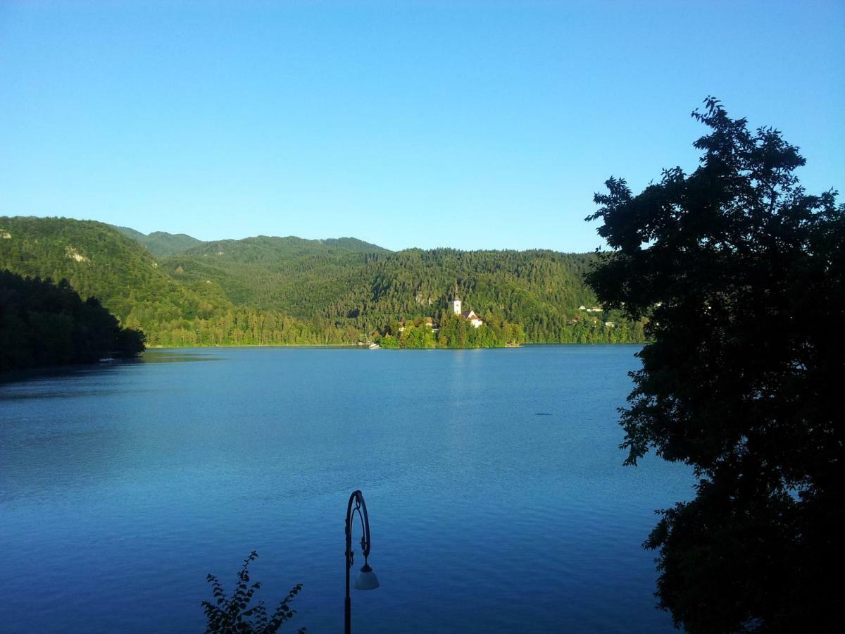 Pletna Lake View Apartment Bled Exterior foto